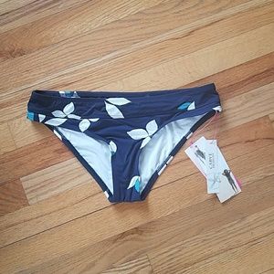 NWT CARVE DESIGN Catalina Bottom Anchor Oasis